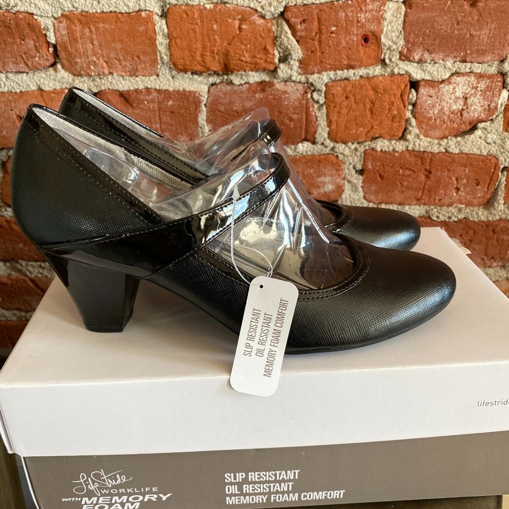 LifeStride WorkLife Gigi Saga Memory Foam Pumps